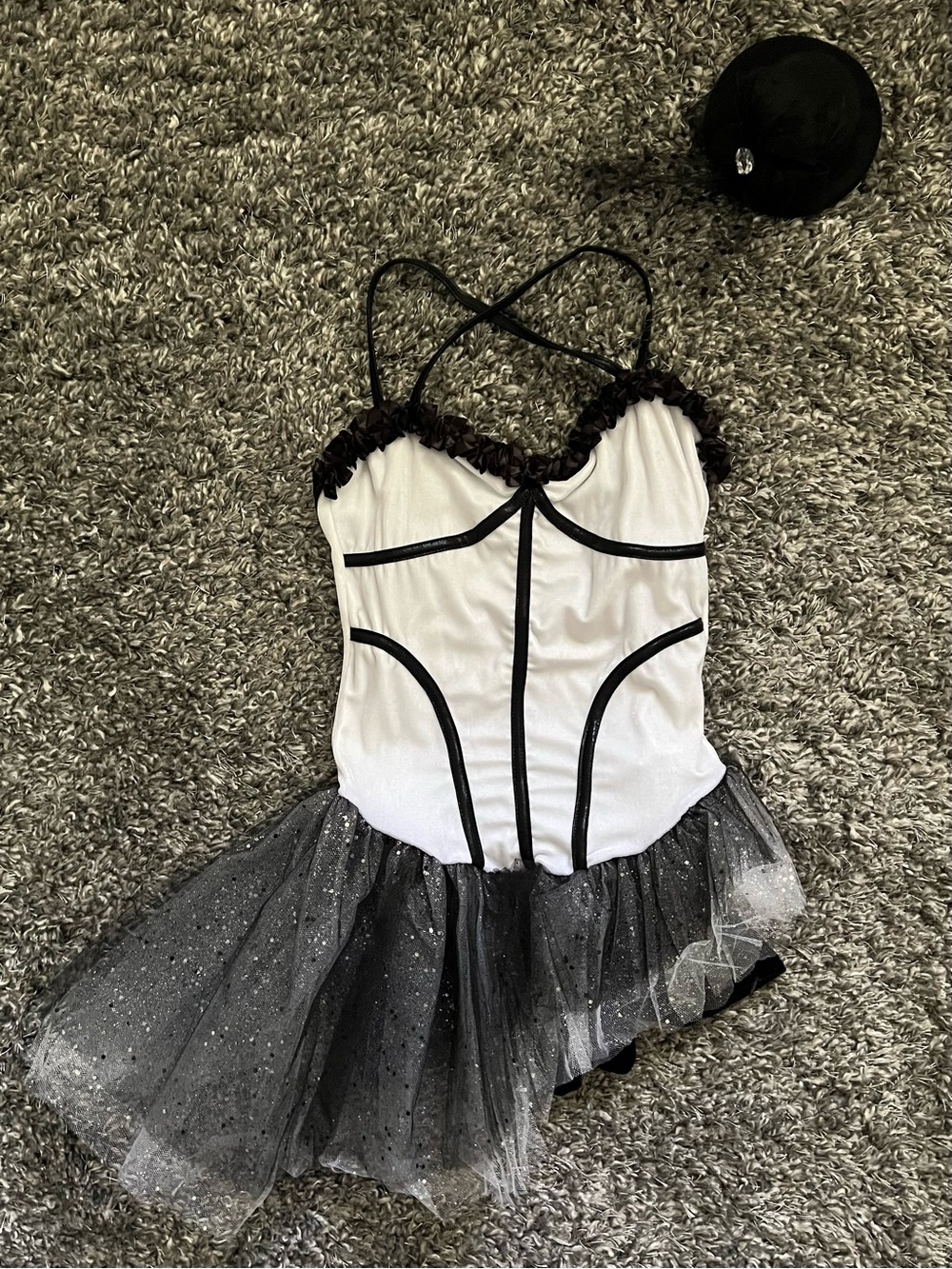 Black & White Tulle Dance Costume - Adult Small